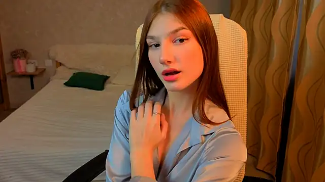 Snapshot of AnaHoney chatting on November 9, 8:01 am AnaHoney online show from November 9, 8:01 am