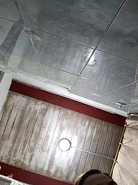 Snapshot of Zaralu_ chatting on March 1, 5:20 am Zaralu online show from March 1, 5:20 am