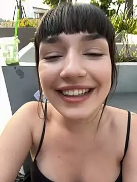 Sophie Avory online show from December 22, 9:11 am