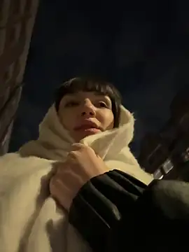 Sophie Avory online show from February 16, 5:04 pm