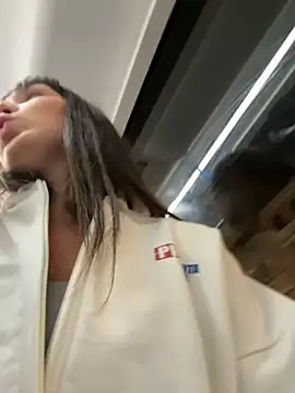 Sophie Avory online show from October 15, 6:19 pm