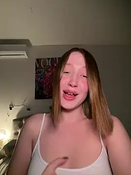 Snapshot of Sophie_Avory chatting on June 24, 9:25 pm Sophie Avory online show from June 24, 9:25 pm