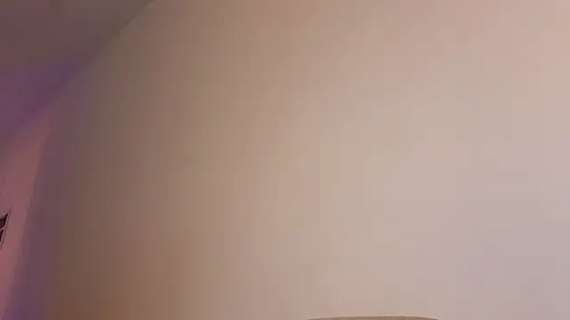 Snapshot of SultryAndrewww chatting on November 20, 4:45 am SultryAndrewww online show from November 20, 4:45 am