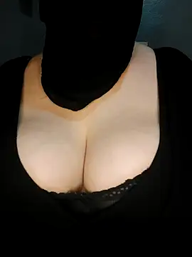 tota  online show from February 18, 7:41 pm