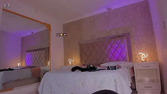 Snapshot of LiaFlowers chatting on January 16, 2:41 am LiaFlowers online show from January 16, 2:41 am