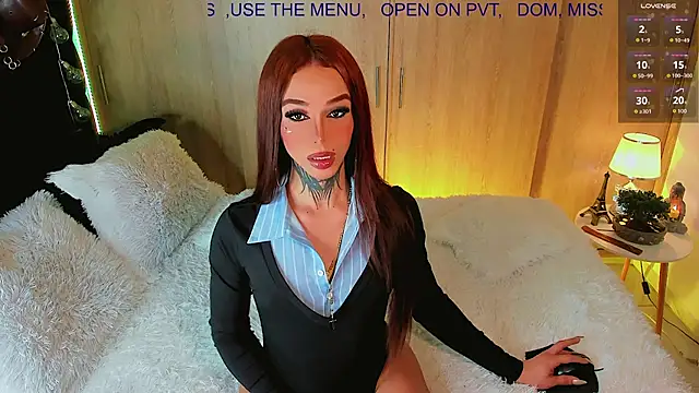 Snapshot of CALLME_GODDESS_ chatting on June 24, 9:19 am CALLME GODDESS online show from June 24, 9:19 am