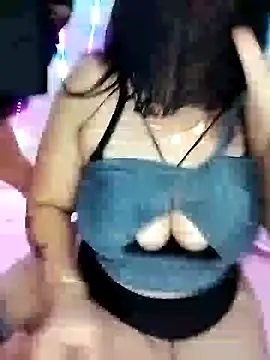 Snapshot of Romayssae_Ali-Arabic chatting on January 19, 6:53 pm Romayssae Ali-Arabic online show from January 19, 6:53 pm