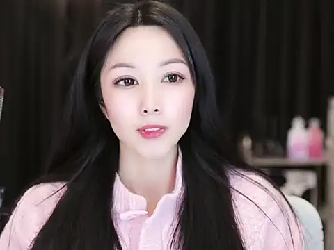 Nuyoah-77 online show from January 17, 7:05 pm