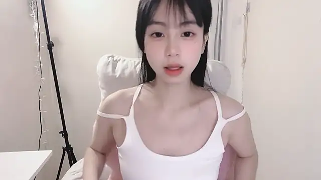 -Hottie online show from February 25, 6:42 pm