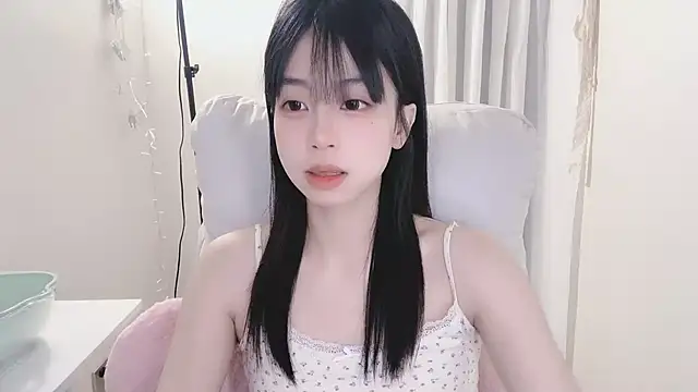 -Hottie online show from March 14, 4:51 pm