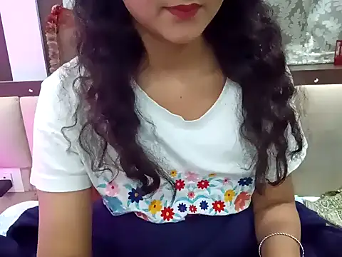 Snapshot of GoldnessAishu chatting on December 17, 6:09 pm GoldnessAishu online show from December 17, 6:09 pm