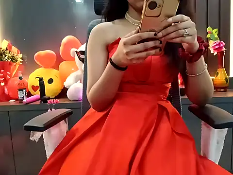 Snapshot of GoldnessAishu chatting on February 6, 6:24 pm GoldnessAishu online show from February 6, 6:24 pm