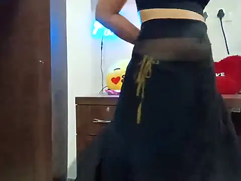 Snapshot of GoldnessAishu chatting on March 9, 5:28 pm GoldnessAishu online show from March 9, 5:28 pm