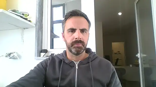 Genntle online show from November 3, 10:49 am