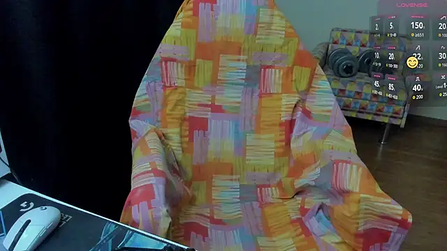 Snapshot of Joel-Pataki chatting on November 7, 3:28 am Joel-Pataki online show from November 7, 3:28 am