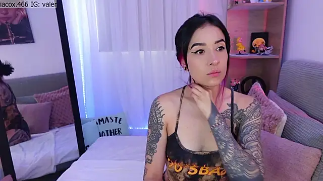 ValeriaCox online show from February 21, 12:39 pm