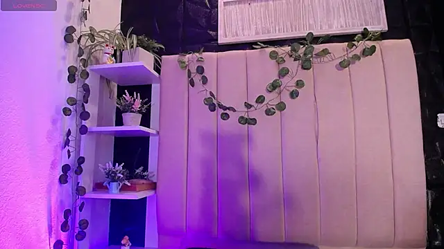 Mia Rinn online show from January 13, 5:02 pm