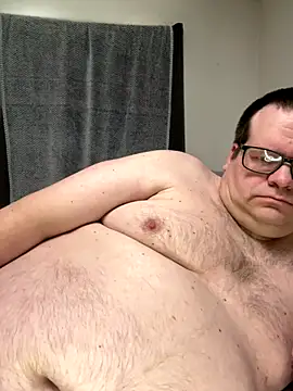 treatbobnicer online show from December 17, 4:02 pm