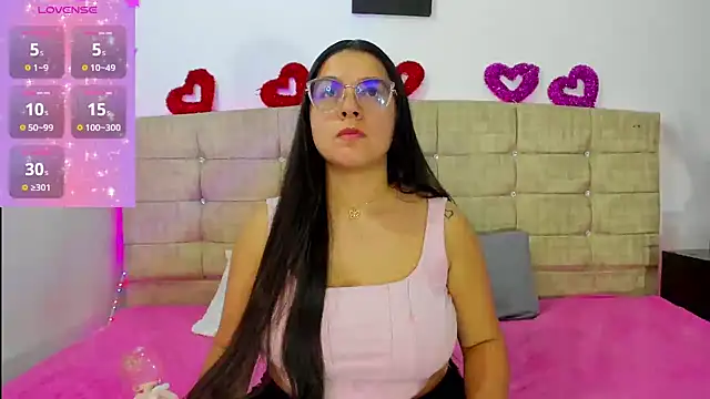 Alice Summer1 online show from January 16, 10:25 pm