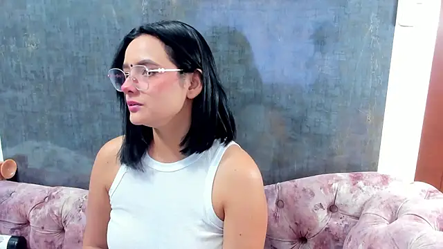 Snapshot of kae_styles chatting on January 22, 11:32 pm kae styles online show from January 22, 11:32 pm