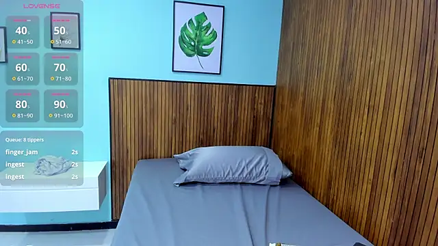 Snapshot of kae_styles chatting on February 15, 1:31 am kae styles online show from February 15, 1:31 am