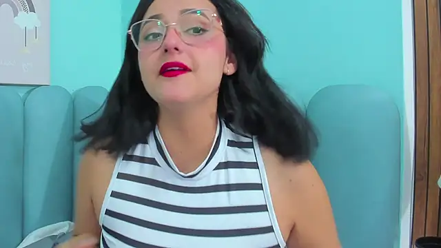 Snapshot of kae_styles chatting on March 5, 11:16 pm kae styles online show from March 5, 11:16 pm