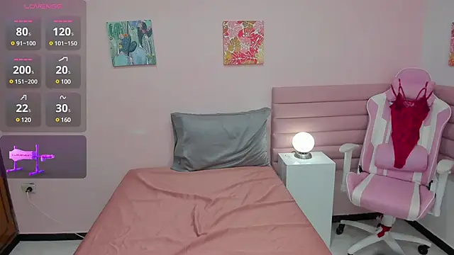 Snapshot of kae_styles chatting on March 19, 8:11 pm kae styles online show from March 19, 8:11 pm