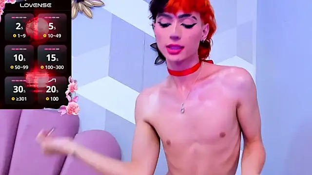 Snapshot of KylieMonnett chatting on February 14, 7:38 am KylieMonnett online show from February 14, 7:38 am