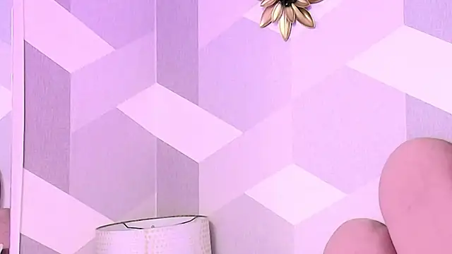 KylieMonnett online show from March 14, 5:24 am