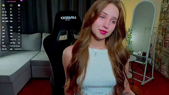 Alice loft online show from April 18, 3:10 am