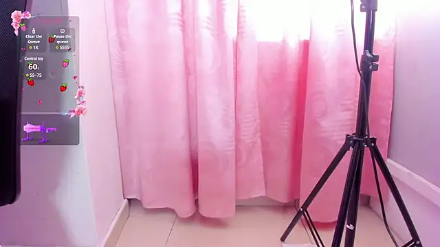 Elii ross online show from March 14, 7:12 pm