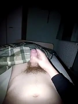 Snapshot of Sexybeer2005 chatting on October 31, 7:09 am Sexybeer2005 online show from October 31, 7:09 am