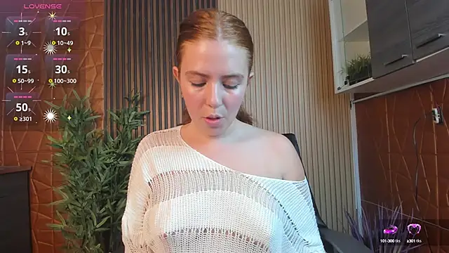 Snapshot of Lyssa_Muller chatting on February 28, 11:01 pm Lyssa Muller online show from February 28, 11:01 pm