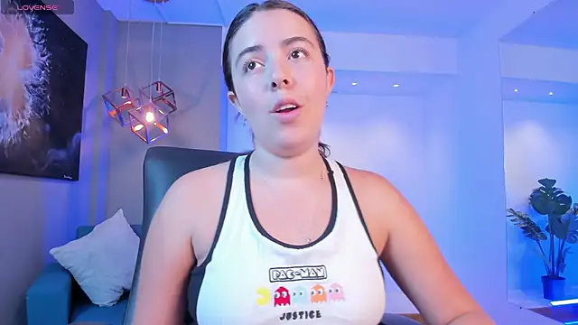 Snapshot of Lyssa_Muller chatting on October 30, 1:01 pm Lyssa Muller online show from October 30, 1:01 pm