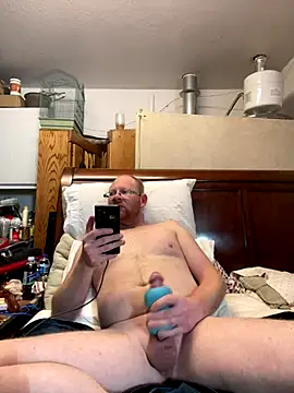 Snapshot of theoneandonlyniko chatting on December 15, 9:30 pm theoneandonlyniko online show from December 15, 9:30 pm