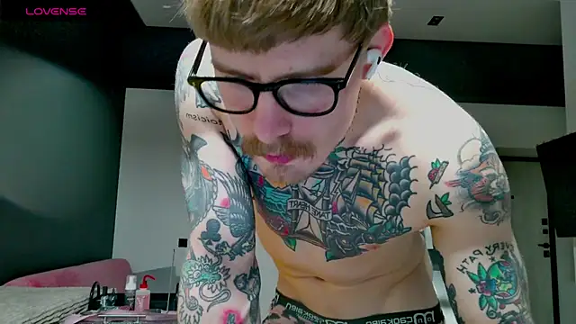 white King9999 online show from December 15, 3:44 am