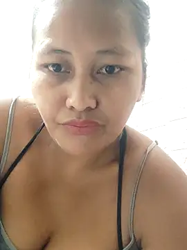 Sweetchuby1995 online show from March 31, 8:53 pm