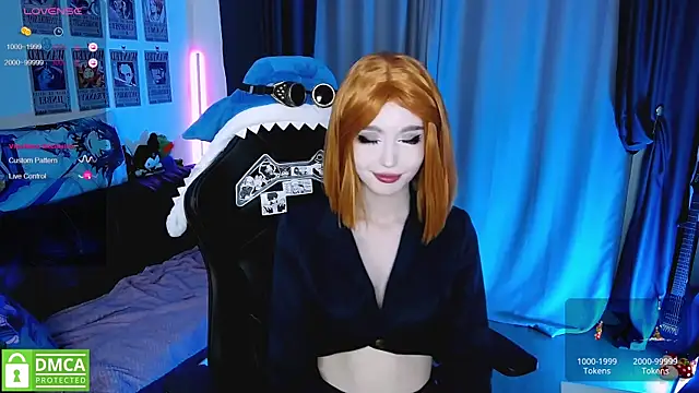 Snapshot of _Sparkland_ chatting on January 6, 9:32 pm Sparkland online show from January 6, 9:32 pm