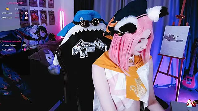 Snapshot of _Sparkland_ chatting on February 7, 10:20 pm Sparkland online show from February 7, 10:20 pm