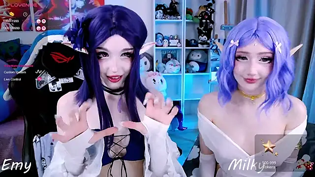 Snapshot of _Sparkland_ chatting on September 27, 6:24 pm Sparkland online show from September 27, 6:24 pm