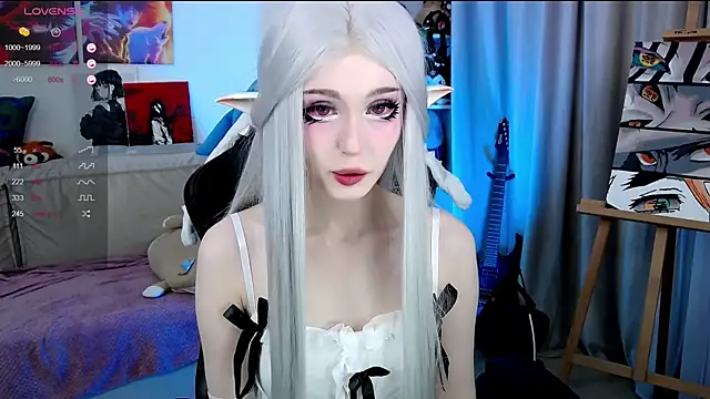 Snapshot of _Sparkland_ chatting on October 19, 9:04 pm Sparkland online show from October 19, 9:04 pm