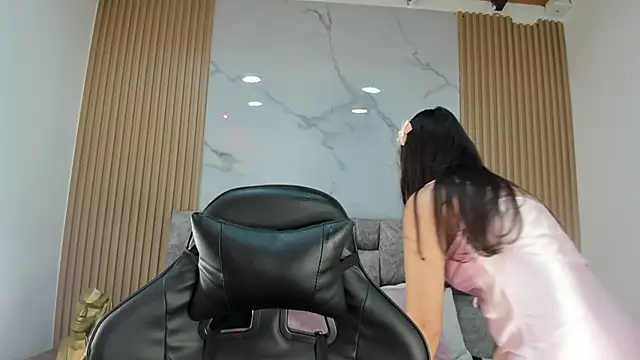 Snapshot of Khalifa_fletcher chatting on February 13, 9:49 pm Khalifa fletcher online show from February 13, 9:49 pm