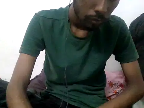 Snapshot of devilsam3327 chatting on November 5, 10:15 am devilsam3327 online show from November 5, 10:15 am