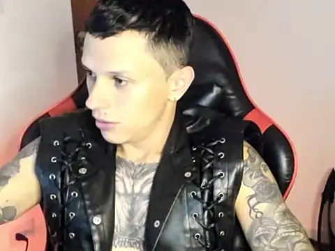 goodboy69l online show from April 17, 8:12 pm