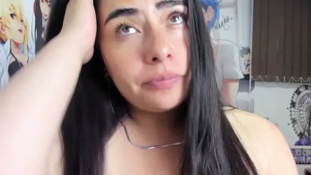 Snapshot of missexy303av chatting on October 26, 9:31 pm missexy303av online show from October 26, 9:31 pm