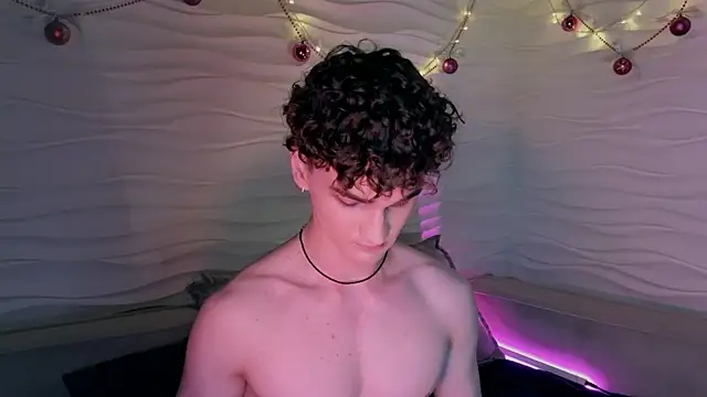 Snapshot of adam_21cm__ chatting on December 29, 4:51 pm adam 21cm online show from December 29, 4:51 pm