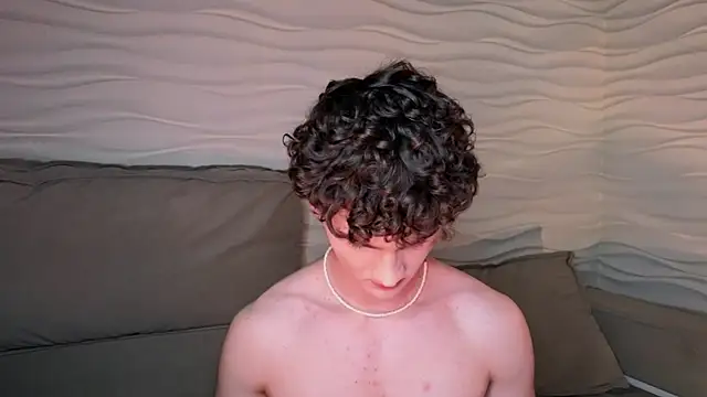 Snapshot of adam_21cm__ chatting on January 26, 10:57 pm adam 21cm online show from January 26, 10:57 pm