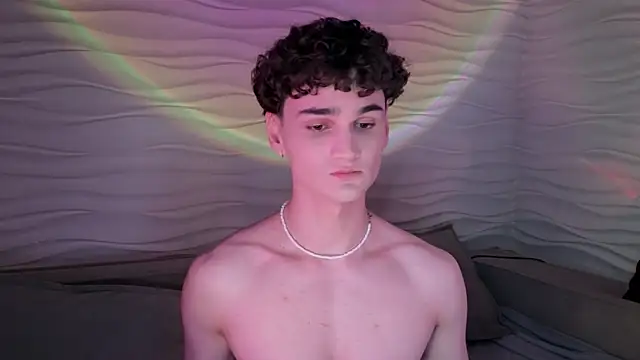 Snapshot of adam_21cm__ chatting on February 2, 7:57 pm adam 21cm online show from February 2, 7:57 pm