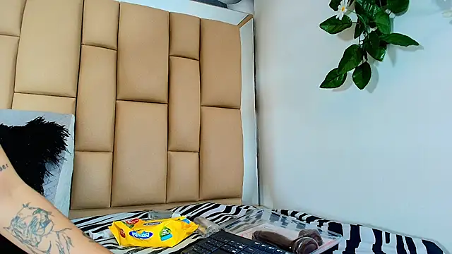 mss samy online show from April 2, 3:15 am