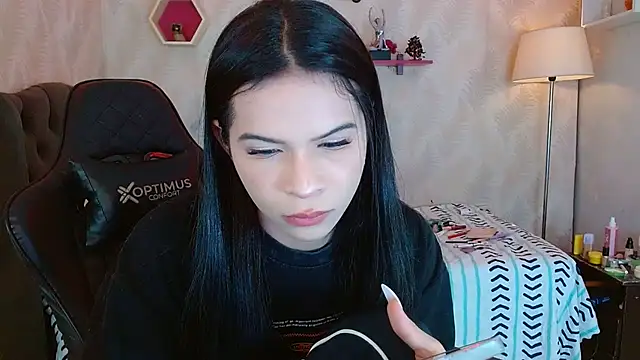 Snapshot of andy_bell_x chatting on September 15, 6:02 am andy bell x online show from September 15, 6:02 am